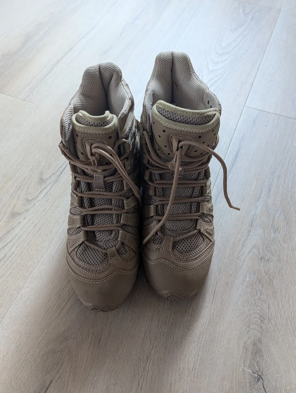 New Blackhawk Warrior Wear Boots tags still attached Size 8